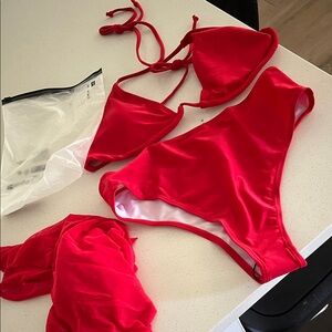 SHEIN Scarlet Swimwear Set